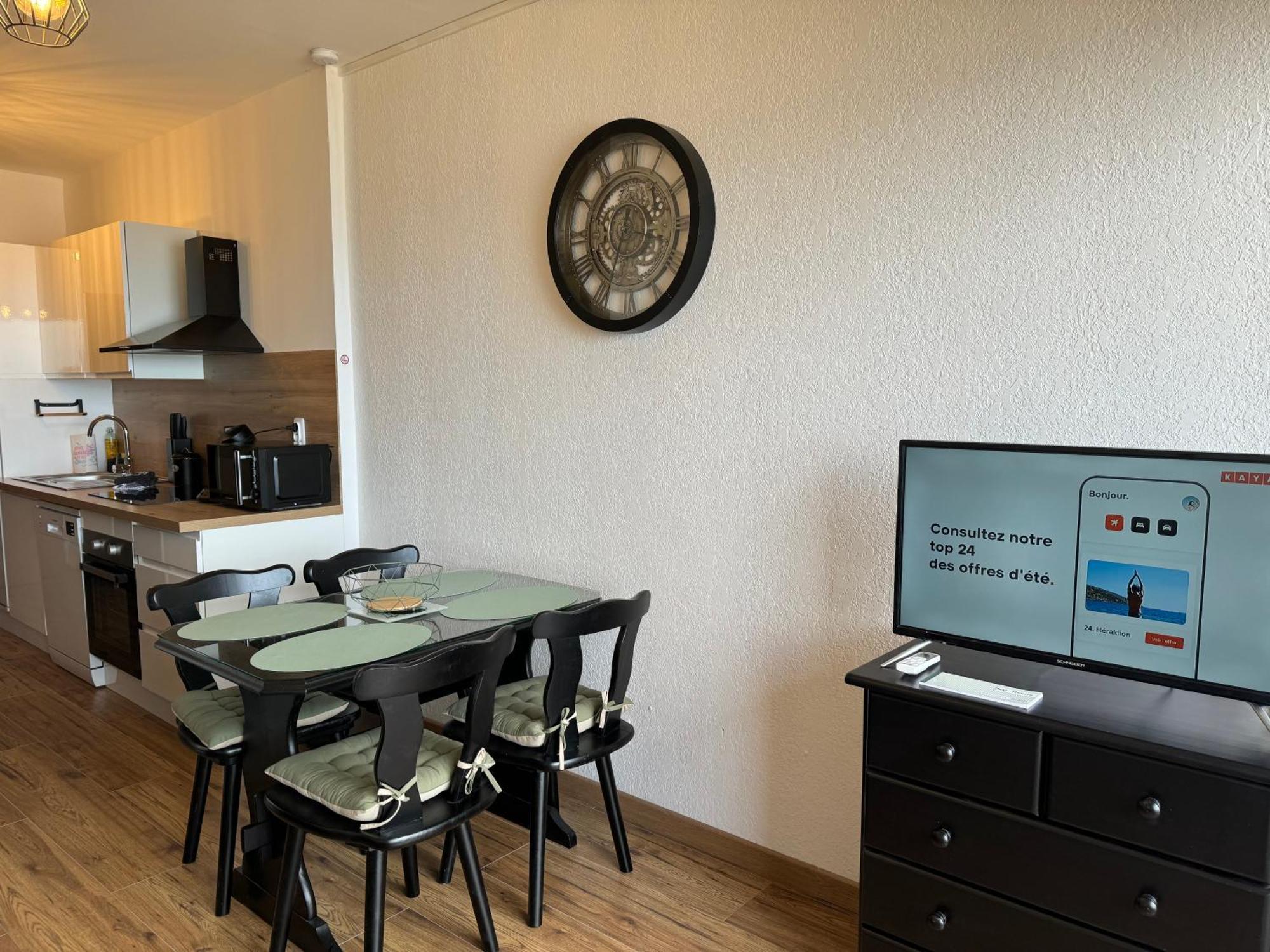 Appartement N 302 モリアニ・プラージュ エクステリア 写真