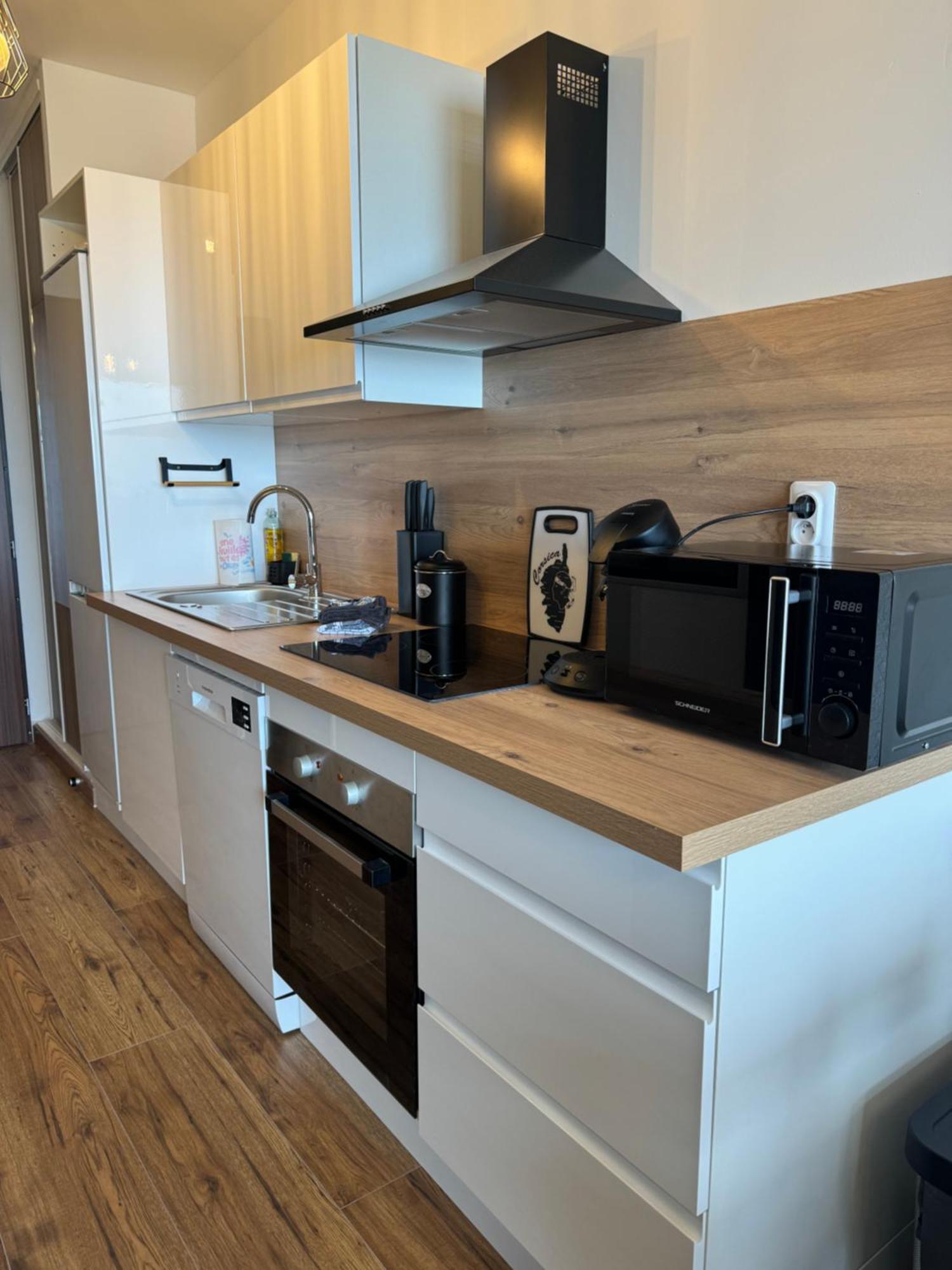 Appartement N 302 モリアニ・プラージュ エクステリア 写真